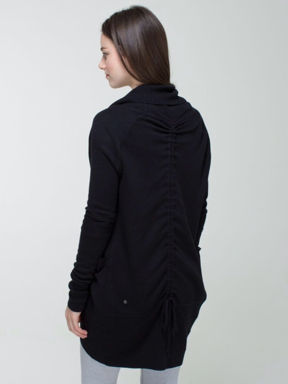 Lululemon Transformation Wrap
Black/ Heathered Grey *Reversible